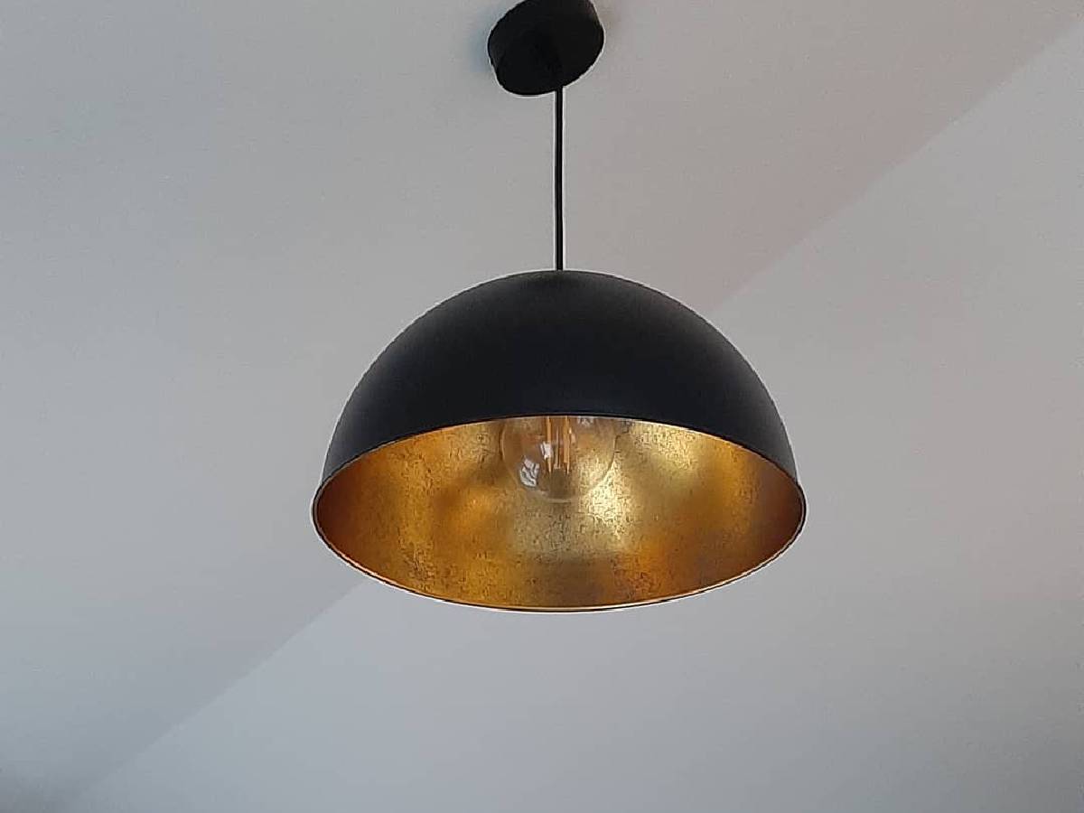 Electricians in Manchester.